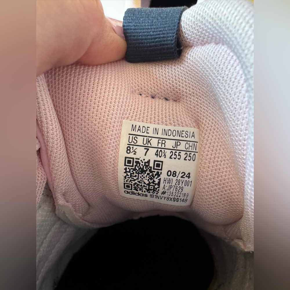 Adidas Pink and Navy VL Court 3.0 Sneakers, women’s size 8.5. Only worn 2x. - Picture 12 of 12